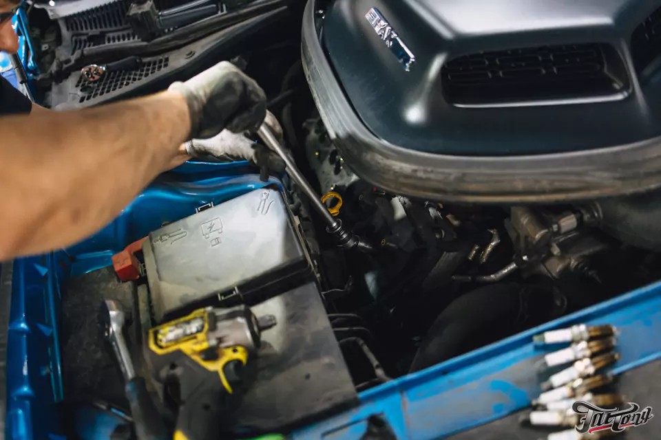 Плановое обслуживание и демонтаж расширителей кузова для Dodge Challenger Shaker